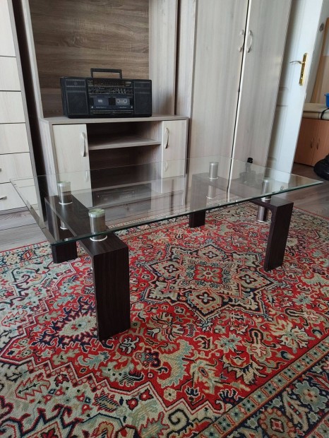 �veg doh�nyz�asztal