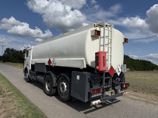 zemanyag szllt tartly felptmny 