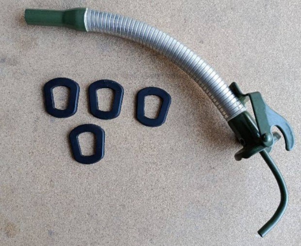 �zemanyg kanna ki�nt�, �s t�m�t�sek