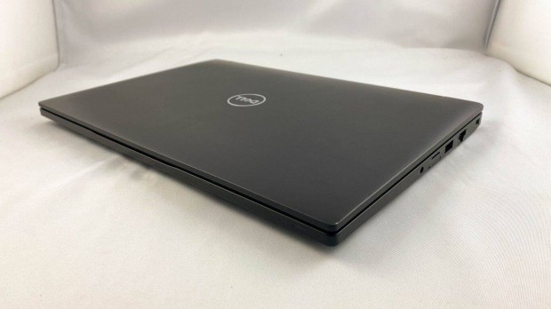 zleti minsg Dell Latitude 7390 2 v garancival