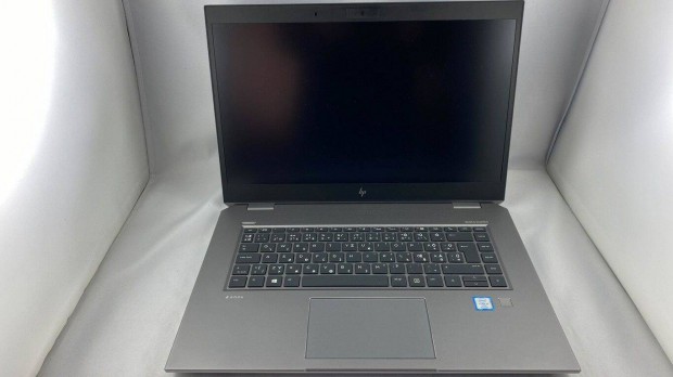 zleti minsg HP Zbook Studio G5 2 v garancival