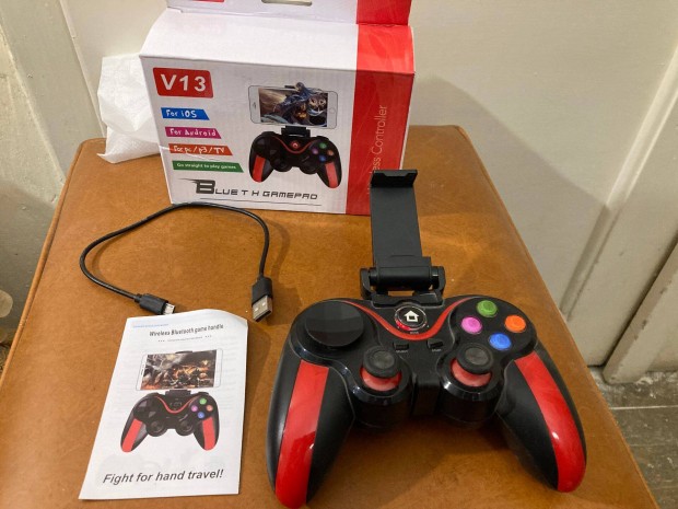V013 bluetooth gamepad telefontartóval kontroller ps3 pc android ios