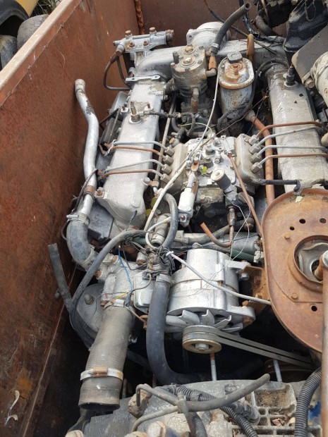 V8 Kamaz motor eladó!