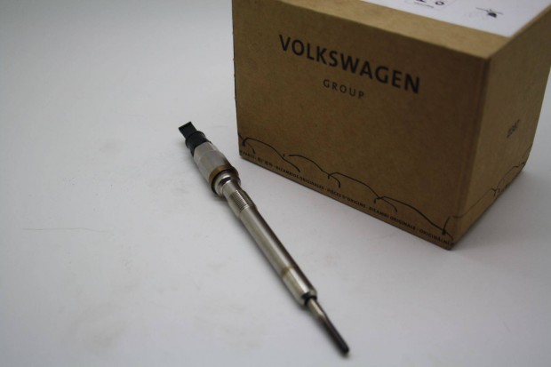 VAG Izzítógyertya 03L905061E 03L905061F 059905061E 03L905061L