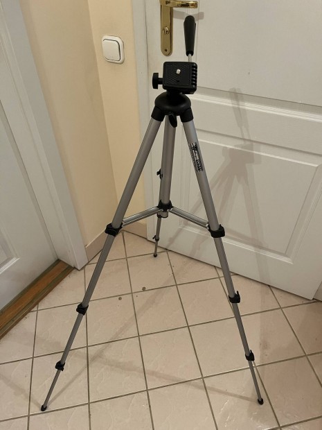 VF W311 Aluminium Tripod