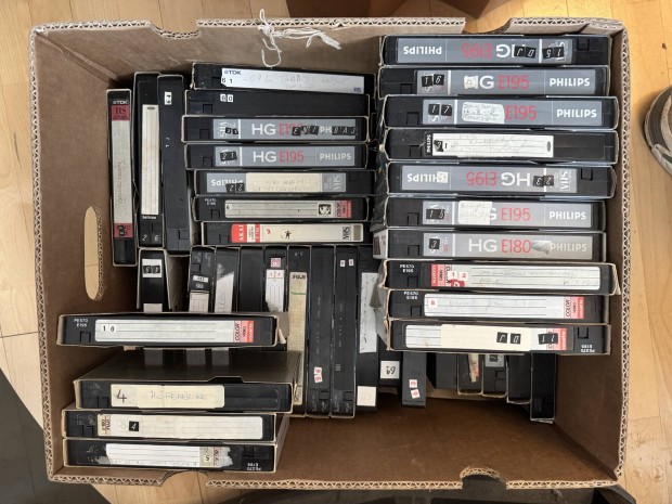 VHS Kazetták / kb 80db