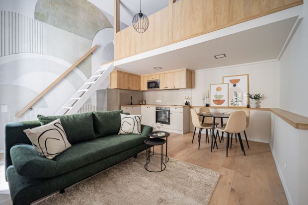 VIII. Ker�let, Palotanegyed, 39 m2-es, t�rsash�zi lak�s, 2 szob�s