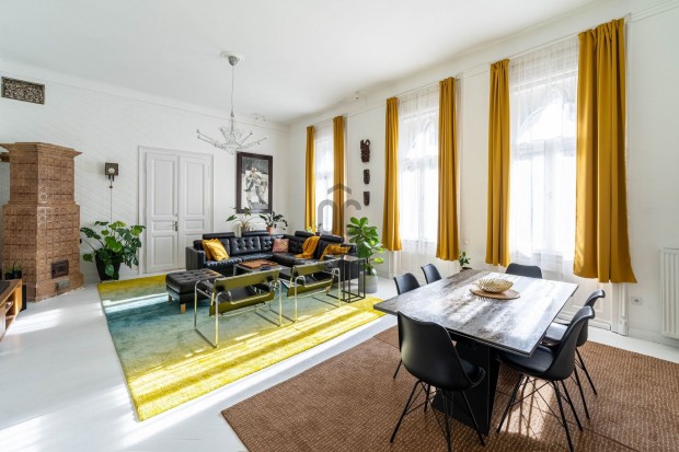 VIII. ker�leti kiad� t�gla t�rsash�zi lak�s