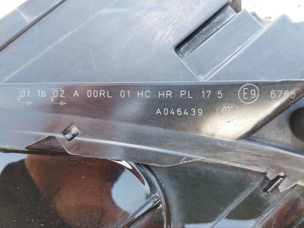 VII Golf baloldali f�nysz�r�