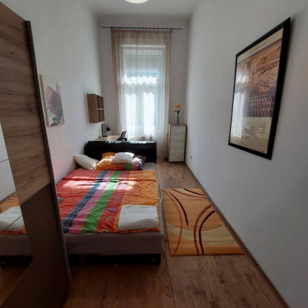 VII. Ker�let, M4 �s M2 k�zel�ben, Rottenbiller utca, 60 m2-es,