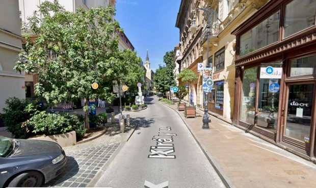 VII.ker Belváros Szívében, ,Vigalminegyed, Király Utca, Lakás Eladó