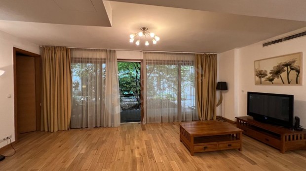 VI Andr�ssy �ton 106 nm-es, 2 f�rd�s, TERASZOS, lak�s gar�zzsal,