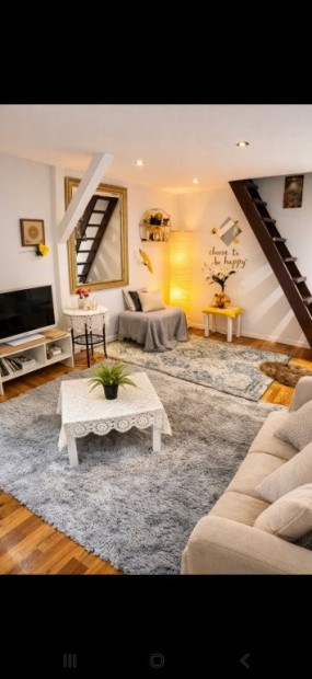 VI. Ker�let, Szondi utca, 28 m2-es, t�rsash�zi lak�s, 1 szob�s