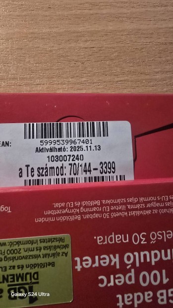 VODAFONE Kny Telefonszm 1.44.33.99.