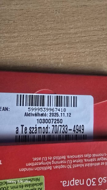 VODAFONE Kny Telefonszm 733.49.49.