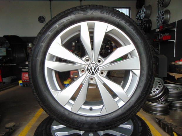 VOLKSWAGEN ID.3 (2020-) Gumi s felni egyben