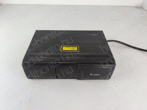VOLKSWAGEN TOUAREG (7LA, 7L6, 7L7) CD/DVD tár (1J6035111)
