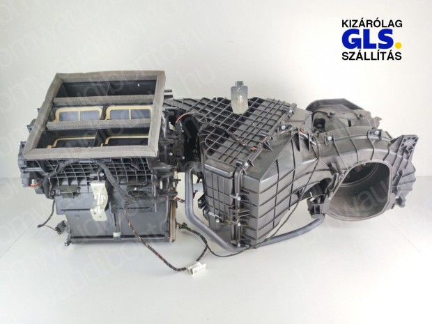 VOLKSWAGEN TOUAREG (7P5, 7P6) F�t�sbox (7P1820005Q)