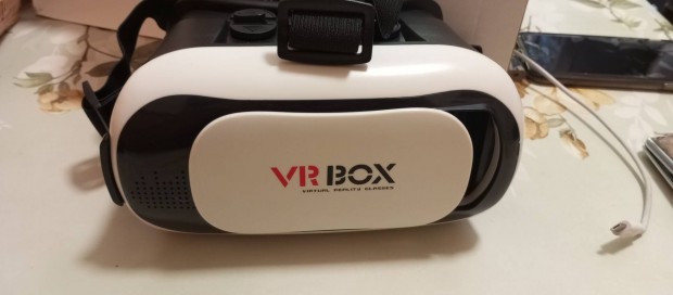 VR box ( szemveg)
