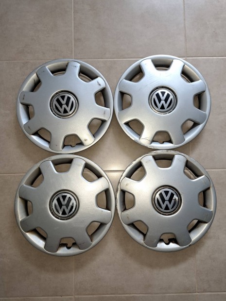 VW 13", gyri dsztrcsa-szett 