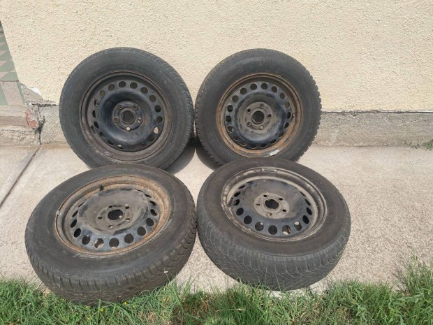 VW 15" 5X112 lemezfelni A3, Altea Leon Toledo Bora Golf Caddy Touran