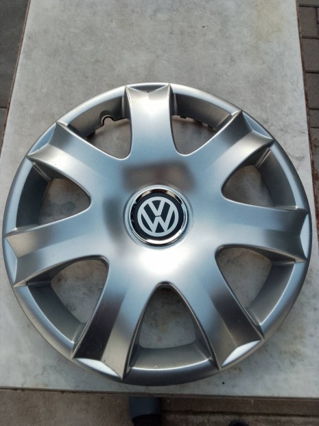 VW 15"-s dsztrcsa garnitra 