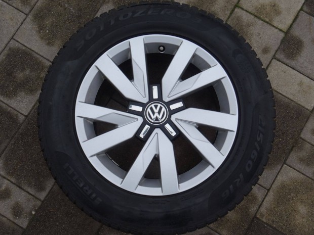 VW 16" 5x112 ET41 gy�ri alufelni 215/60R16 Pirelli Passat B8 Sharan