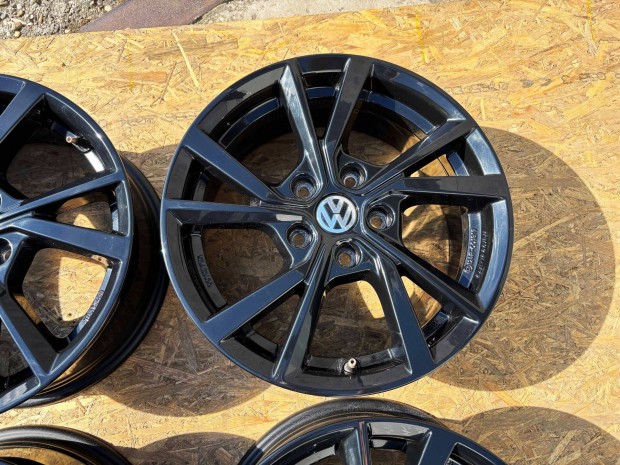 VW 16" 5x112 fekete alufelni elad 16 coll Golf Caddy Touran