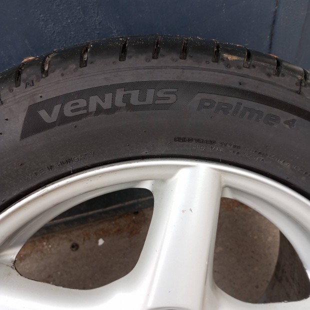 VW 16 colos, 5*100 alufelni, új nyarigukkal