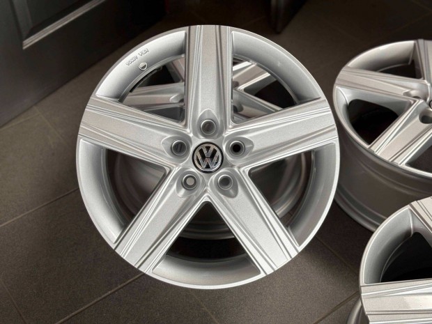 VW 17" 5x112 alufelni elad� 17 coll Golf Caddy Passat Touran