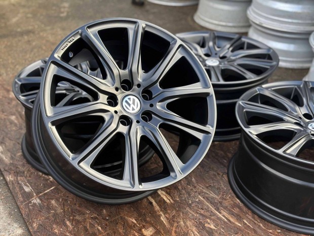 VW 18" 5x112 fekete alufelni 18 coll Golf Passat Touran