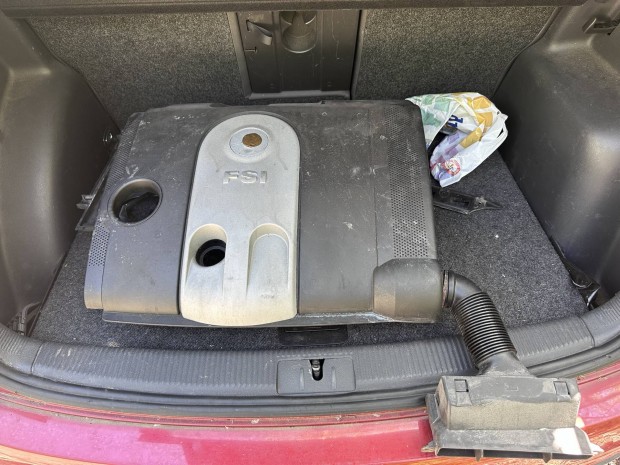 VW 1.6fsi BLF motorburkolat