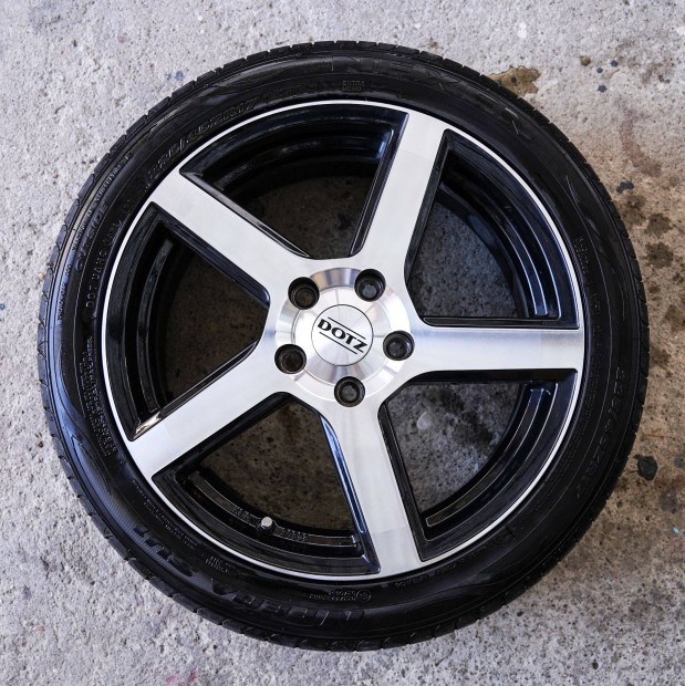 VW_5x112 17x8 ET45 Dotz CP5_dark flron