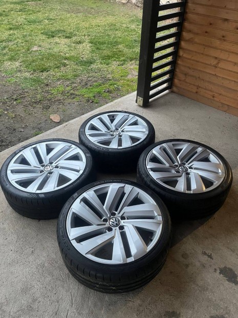 VW 8X20 ET34 57,1 5X112 gyri garnitra elad! 235 35 20