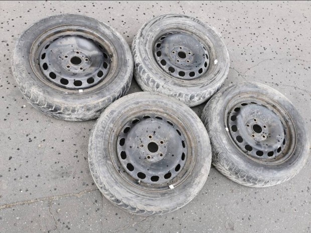 VW Audi 16-os lemezfelnik