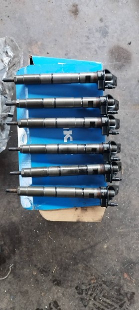 VW Audi 3.0 v6 TDI porlaszt�k