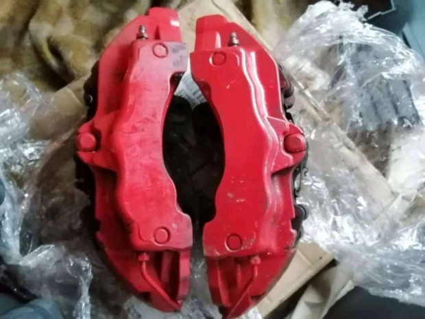 VW Audi Porsche Cayenne 18Z Brembo 6 4 dugattyús féknyereg fék Golf A4