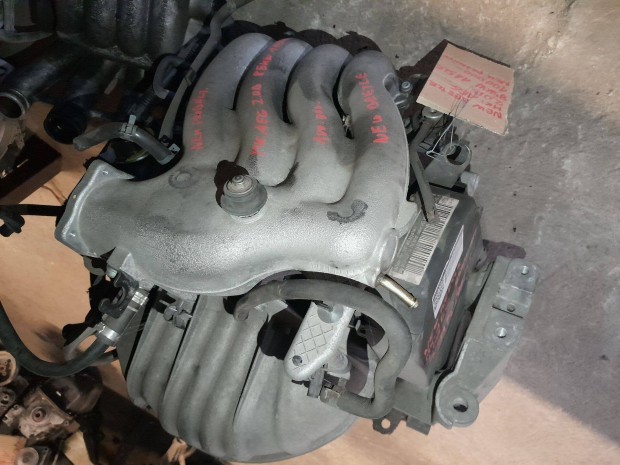 VW Beetle 2.0 benzines AEG motor elad