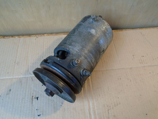 VW Bogár dinamó eladó 12 volt