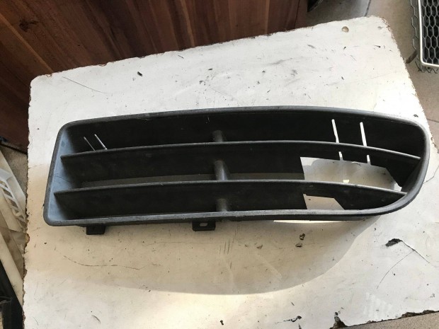 VW Bora / bal lökhárító rács 1J5 853 665 B