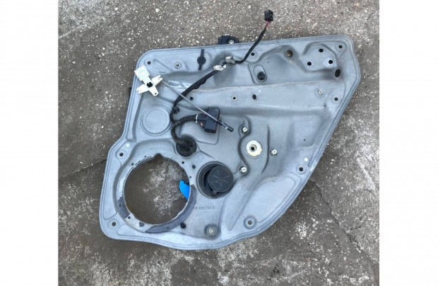 VW Bora _ hts ablakemel szerkezet / Jobb