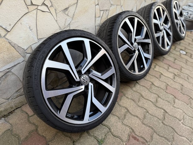 VW Brescia 5x112 R19 gyri Golf GTI alufelnik