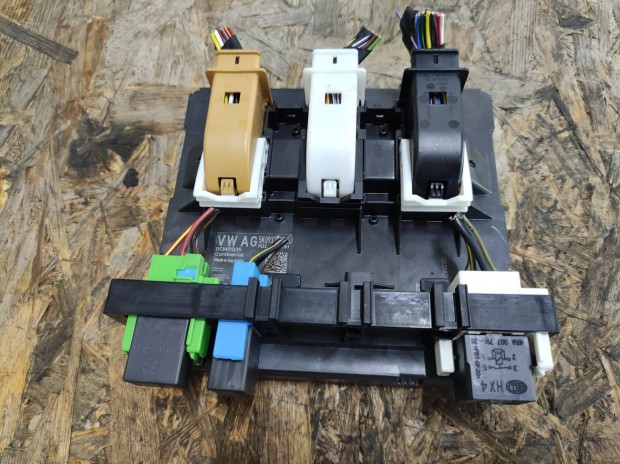 VW Caddy IV 2015-2020 2.0 TDI komfort elektronika