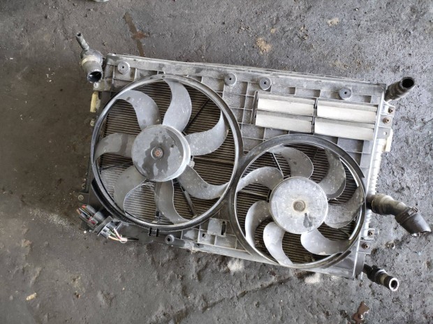 VW Caddy IV 2015-2020 2.0 TDI vízhűtő cooler hűtőventilátor hűtősor