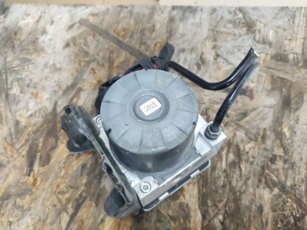 VW Caddy IV 2015-2020 Transporter T6 ABS kocka tmb vezrl