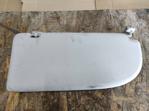 VW Caddy IV 2015-2020 bal napellenz