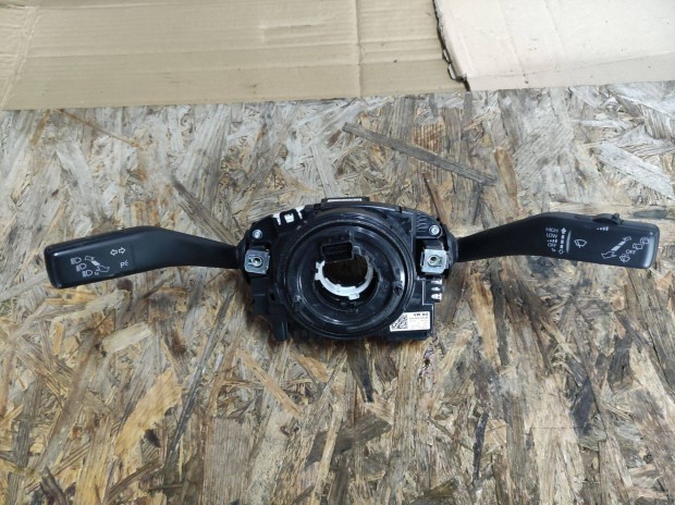 VW Caddy IV 2015-2020 kormnykapcsol bajuszkapcsol lgzsk tvezet