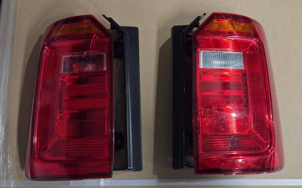 VW Caddy hts lmpa burkolat,bra