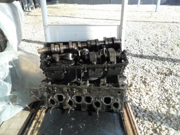 VW Caddy hengerfej kpl