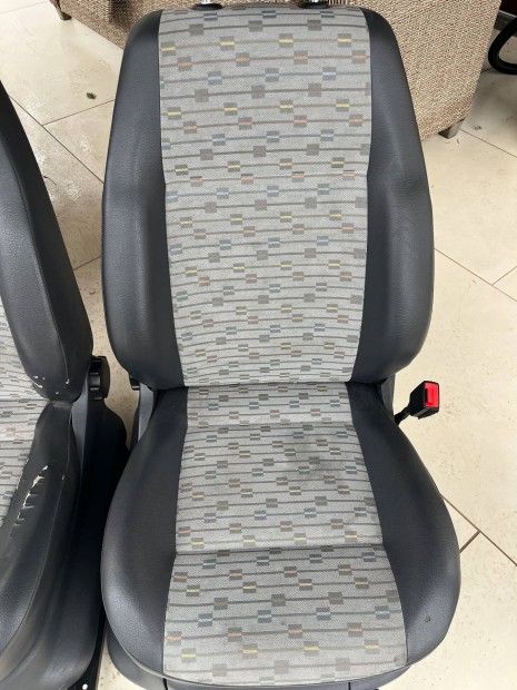 VW Caddy �l�s elad�